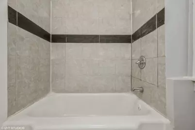 7010 S Claremont Avenue, Chicago, IL 60636 - Photo 8