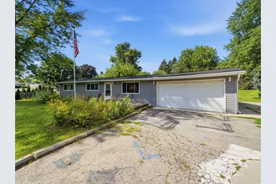 3715 Claremont Road, Johnsburg, IL 60051 - Photo 2
