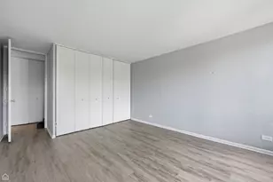 1401 E 55th St, Chicago, IL 60615 - Photo 10