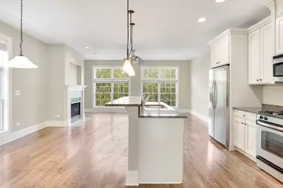 185 N Hickory Avenue, Arlington Heights, IL 60004 - Photo 6