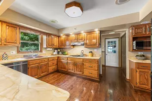 43W001 Empire Rd, Saint Charles, IL 60175 - Photo 8
