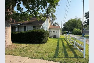 810 E 7th Street, Centralia, IL 62801 - Photo 4