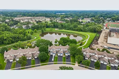 621 Woodhaven Drive, Mundelein, IL 60060 - Photo 34