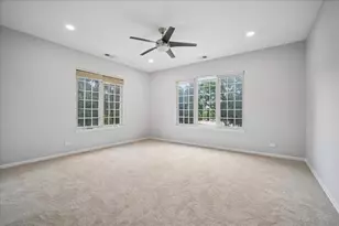 30 Beaconsfield Ct, Lincolnshire, IL 60069 - Photo 18