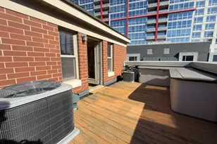 1830 S Calumet Ave, Chicago, IL 60616 - Photo 18