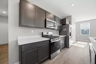 1133 Williamsburg St, Pingree Grove, IL 60140 - Photo 14