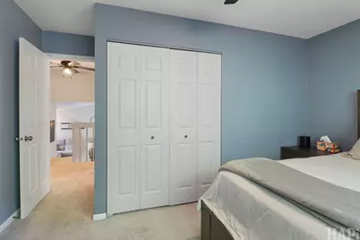 385 Northgate Road, Lindenhurst, IL 60046 - Photo 14