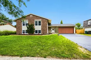 1465 William Clifford Ln, Elk Grove Village, IL 60007 - Photo 1