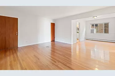 1539 Monroe Avenue #2, River Forest, IL 60305 - Photo 2
