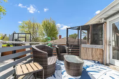 419 Deerpath Drive, Lindenhurst, IL 60046 - Photo 24