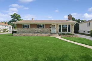 1017 S Norbury Ave, Lombard, IL 60148 - Photo 1