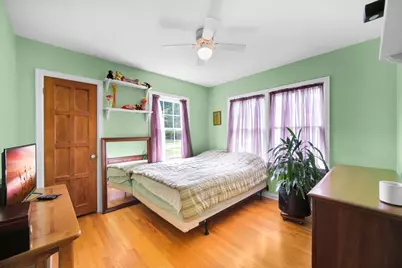 517 E Grand Lake Boulevard, West Chicago, IL 60185 - Photo 16