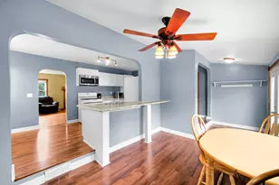 517 E Grand Lake Blvd, West Chicago, IL 60185 - Photo 12
