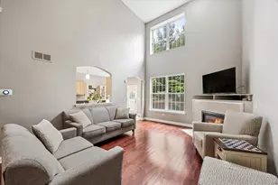 2446 Abbey Dr, Darien, IL 60561 - Photo 4