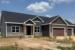 7623 Brookeborough Ln, Winnebago, IL 61088 - Photo 2
