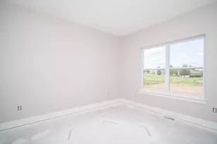 7623 Brookeborough Ln, Winnebago, IL 61088 - Photo 14