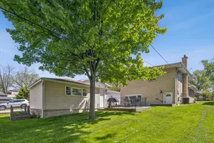 4432 Wilson Ave, Downers Grove, IL 60515 - Photo 20