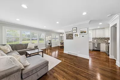 4432 Wilson Avenue, Downers Grove, IL 60515 - Photo 4