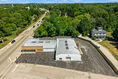 10400 Main Street, Richmond, IL 60071 - Photo 2