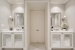 159 E Walton Pl, Chicago, IL 60611 - Photo 28