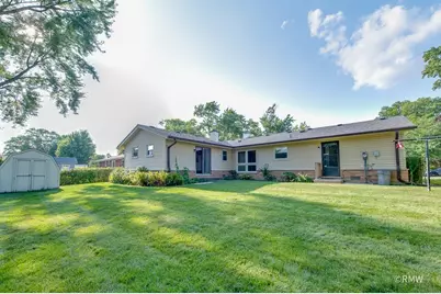 231 Clearmont Drive, Elk Grove Village, IL 60007 - Photo 24