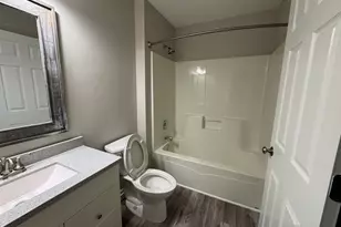 2399 Stoughton Cir, Aurora, IL 60502 - Photo 16
