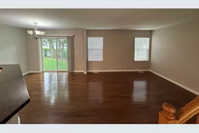 2399 Stoughton Circle #2399, Aurora, IL 60502 - Photo 4