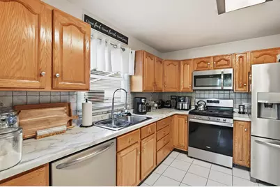 4009 Ridge Road, Zion, IL 60099 - Photo 10