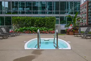 505 N McClurg Ct, Chicago, IL 60611 - Photo 22