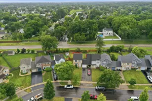 1274 Robin Dr, Carol Stream, IL 60188 - Photo 20