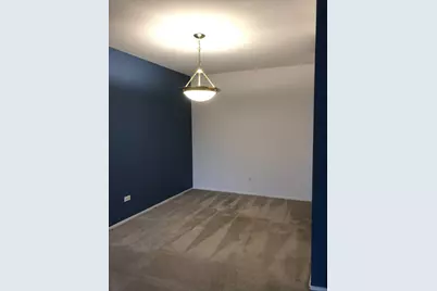 1919 Prairie Square #309, Schaumburg, IL 60193 - Photo 2