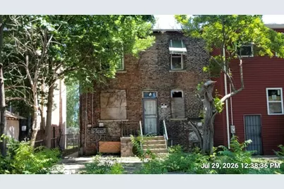 10724 S Langley Avenue, Chicago, IL 60628 - Photo 2
