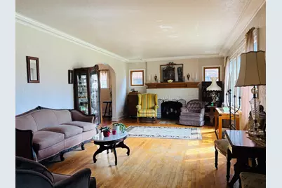 901 Parkview Avenue, Rockford, IL 61107 - Photo 6