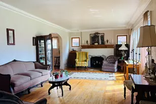 901 Parkview Ave, Rockford, IL 61107 - Photo 6