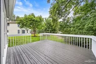 1333 Briarwood Dr, Naperville, IL 60540 - Photo 26