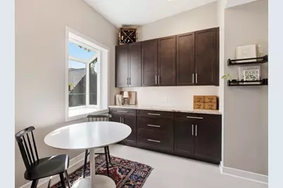 833 W Buckingham Place #3, Chicago, IL 60657 - Photo 16