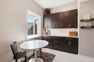 833 W Buckingham Pl, Chicago, IL 60657 - Photo 16