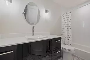 1319 Cranbrook Cir, Aurora, IL 60502 - Photo 22