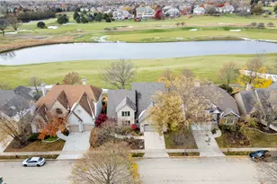 1319 Cranbrook Cir, Aurora, IL 60502 - Photo 2
