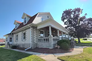 617 Penfield St, Beecher, IL 60401 - Photo 4