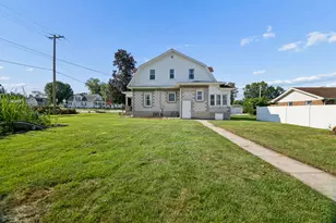 617 Penfield St, Beecher, IL 60401 - Photo 4