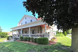 617 Penfield St, Beecher, IL 60401 - Photo 2