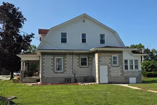 617 Penfield St, Beecher, IL 60401 - Photo 6