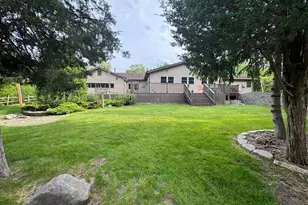 1802 Walnut Cir, Northbrook, IL 60062 - Photo 38