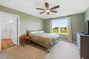 116 Fieldcrest Ave, Hampshire, IL 60140 - Photo 14
