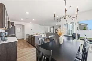 116 Fieldcrest Ave, Hampshire, IL 60140 - Photo 12