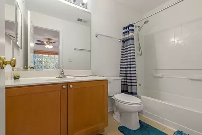 721 Hanbury Drive, Des Plaines, IL 60016 - Photo 14