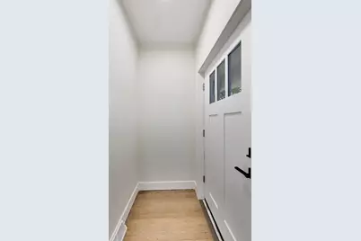 4911 W Argyle Street, Chicago, IL 60630 - Photo 4