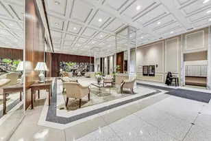 777 N Michigan Ave, Chicago, IL 60611 - Photo 2