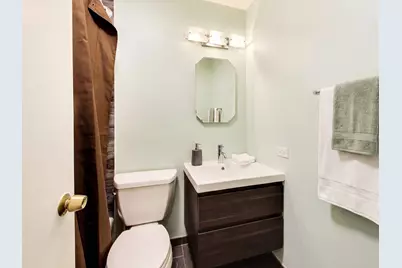 777 N Michigan Avenue #3406, Chicago, IL 60611 - Photo 12